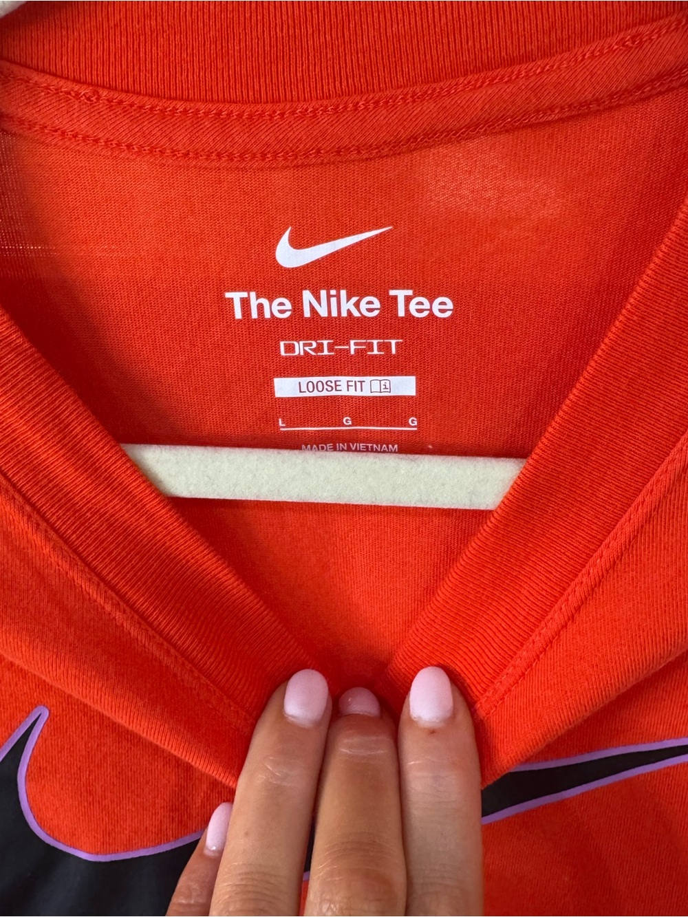 Nike Fly Red T-shirt with Black Swoosh loose fit - Picture 5 of 7